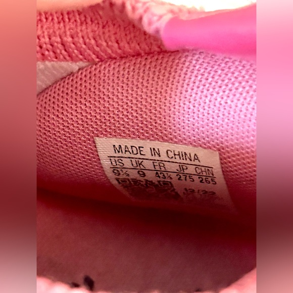 Adidas Trae Young 2 Pink Bliss Sneakers Size 9.5 - Picture 14 of 15